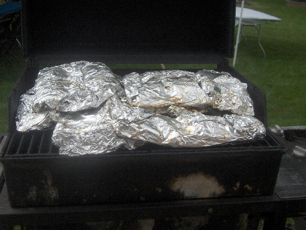 Reheating ribs on gas grill